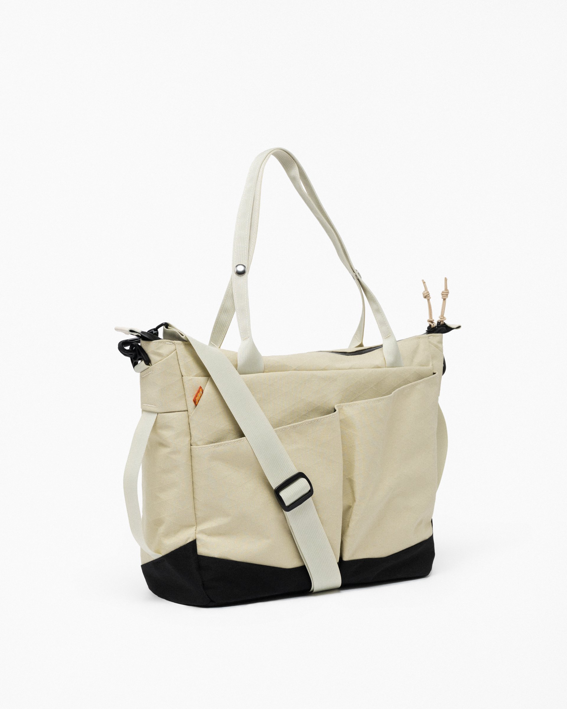 Daily Tote - X11 - 2 Colors — 1733 Daily Tote - X11 - 2 Colors — 1733